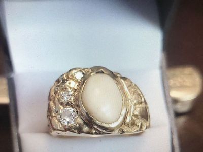 gold Elk tooth and diamond ring size 12 cash or trade