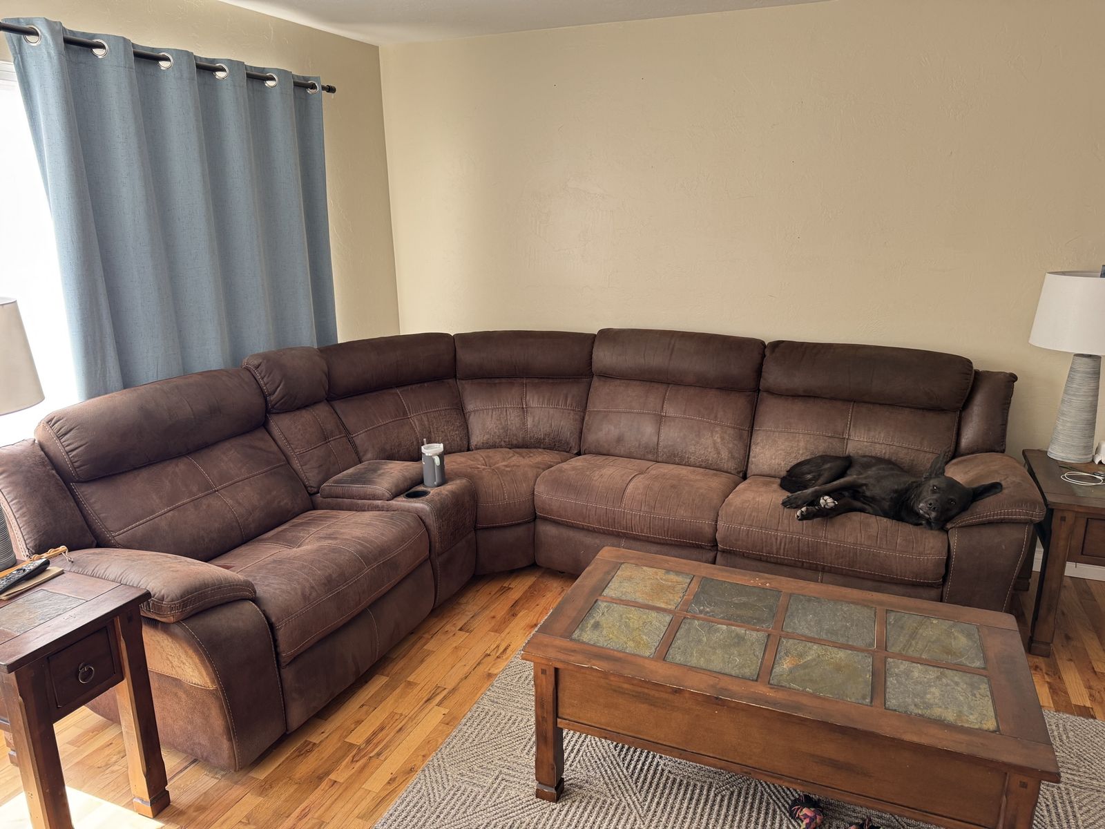 Brown Reclining Sectional Sofa w/ 3 Recliners, Storage Console & Cupholders - Great Condition