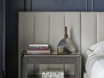 New Assembled Universal Furniture Coastal Iris Nightstand