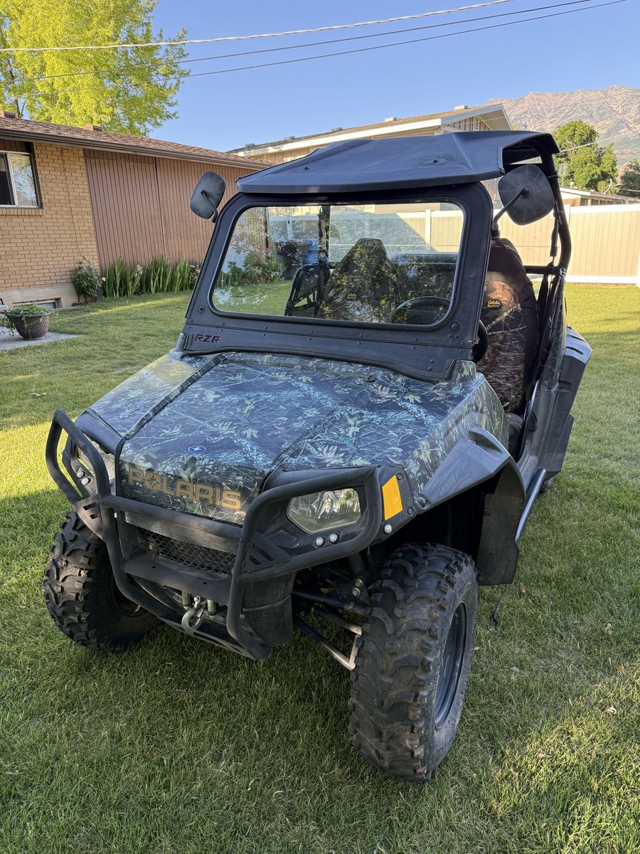 Polaris RZR 800 - Camo Wrap, Hard Top, Windshield, Kolpin Hitch - Ready for Adventure!