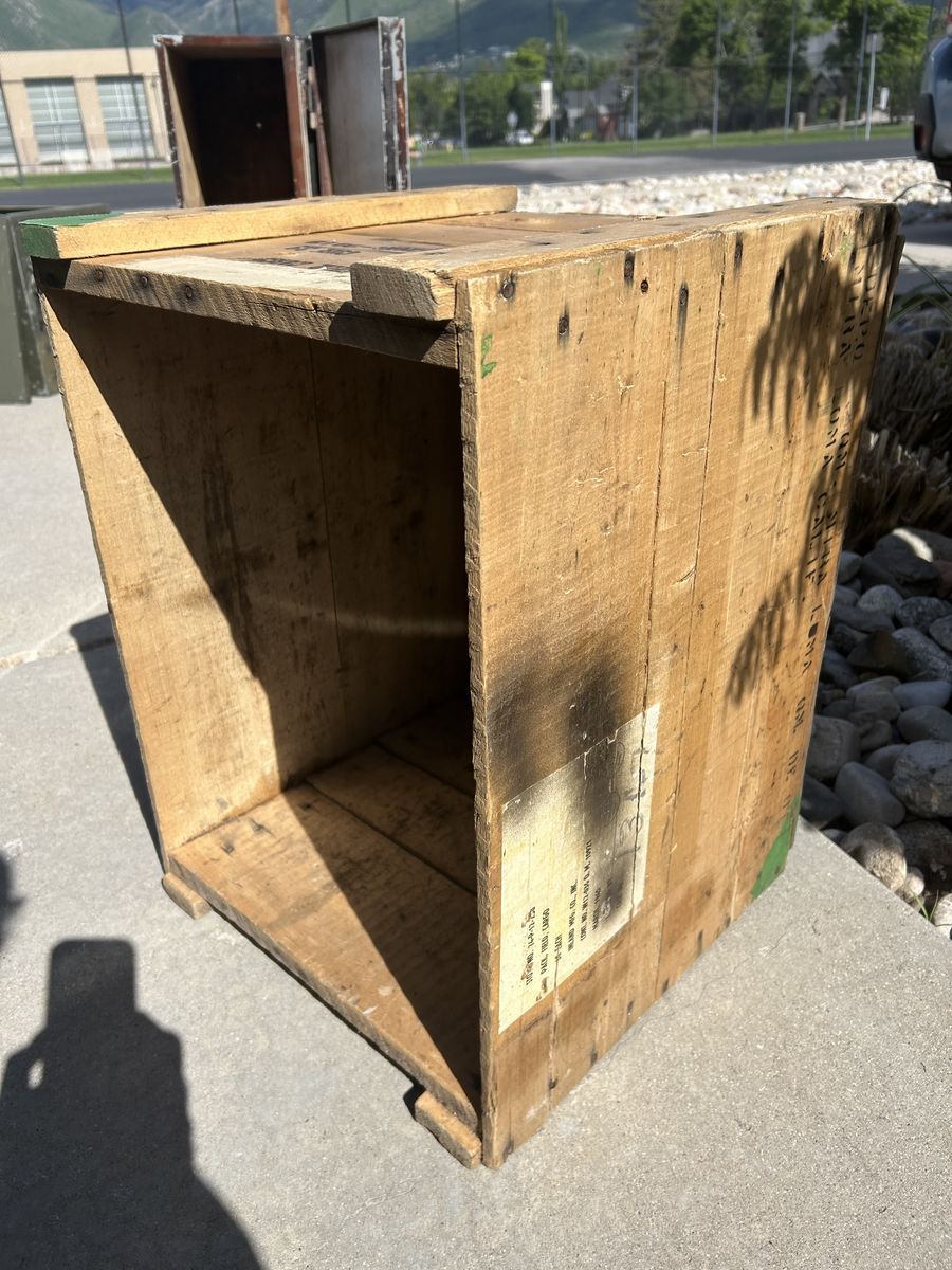 VINTAGE WOOD SOLID CRATE 1945