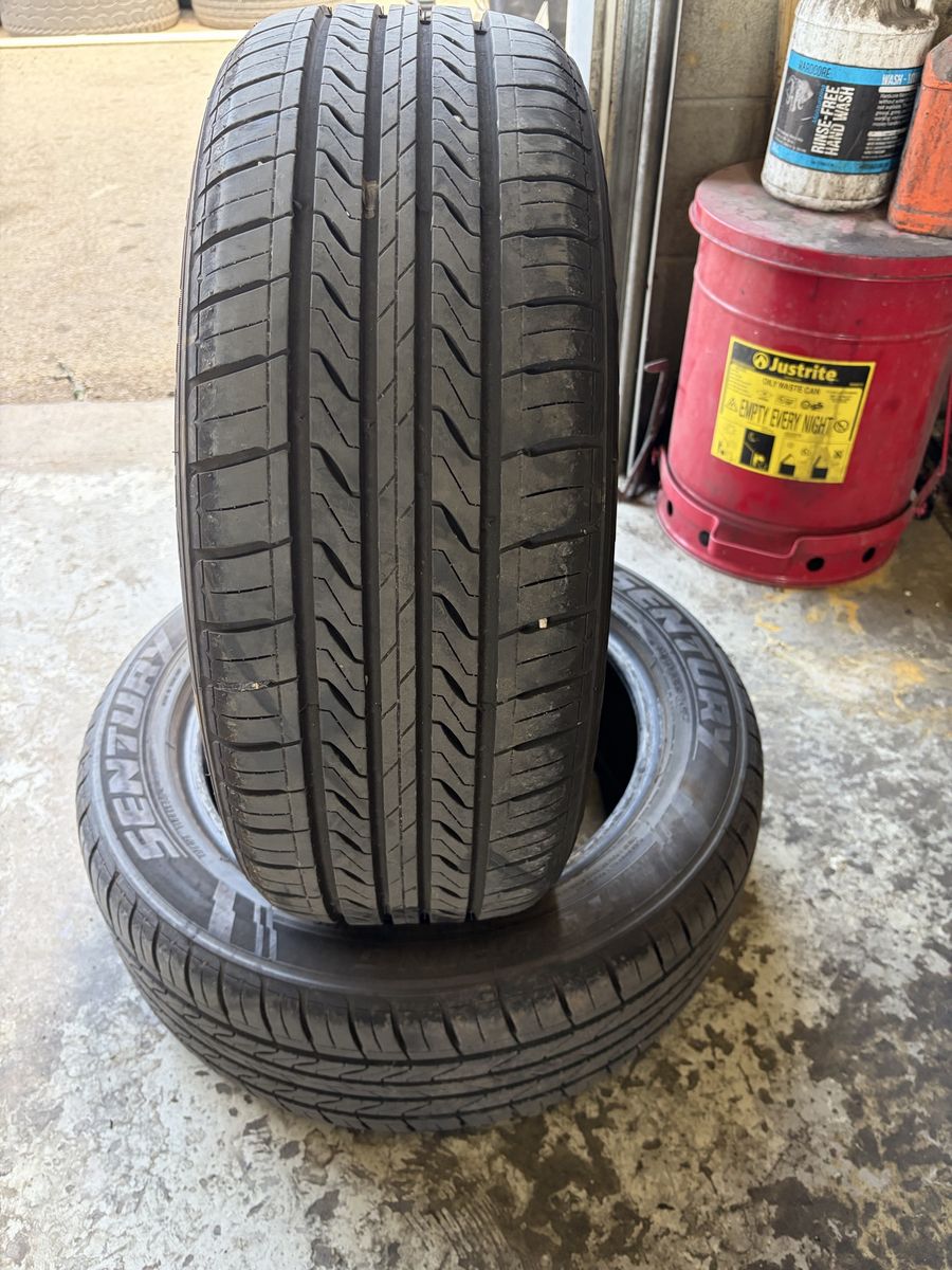 Sentury Touring 205/55r16
