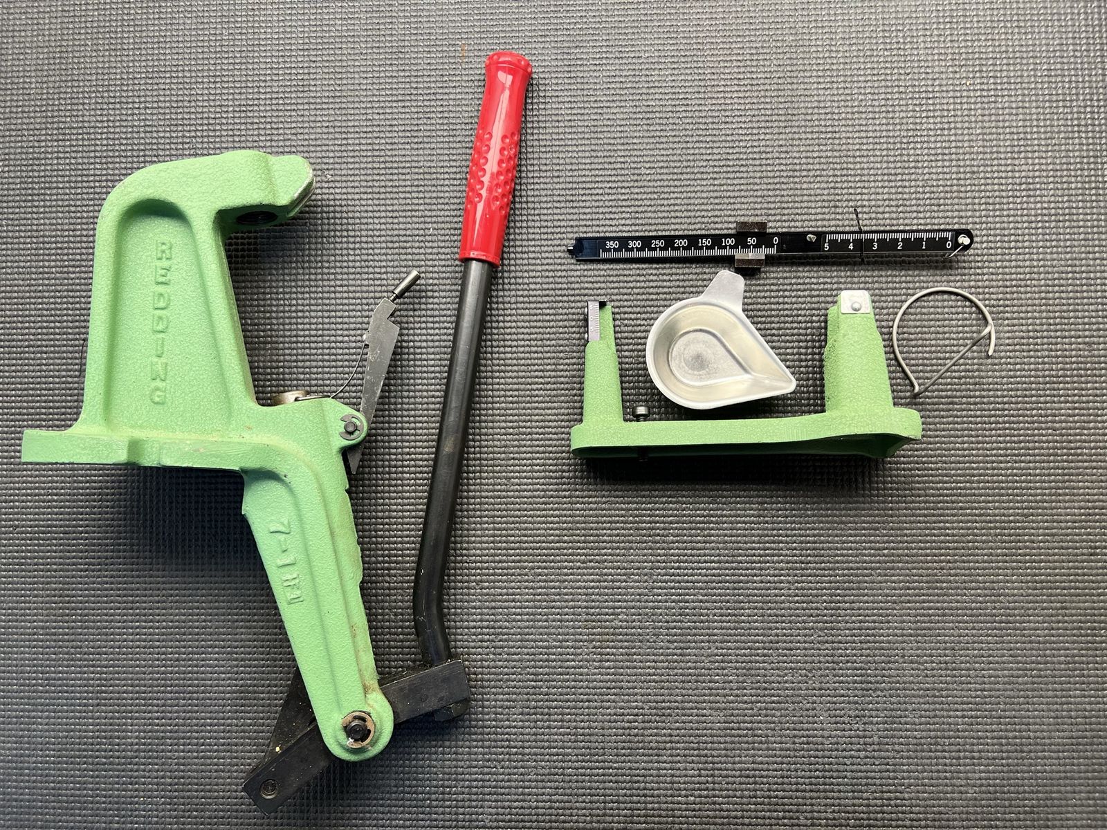 Redding Reloading Press & Scale