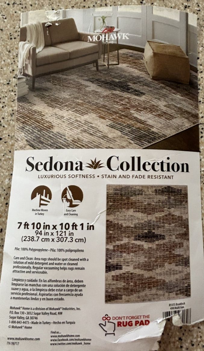 NEW--8X10 FT AREA RUG BY MOHAWK