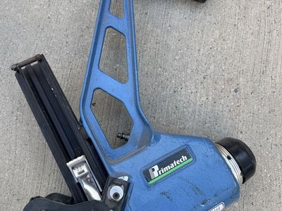 Primatech Q550 Professional Manual Hardwood Flooring Nailer Air Driven
