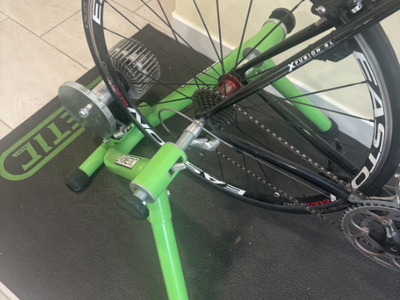 Kinetic Fluid Indoor Cycling Trainer