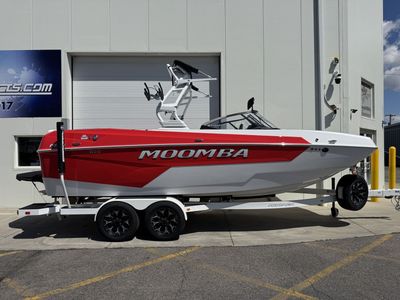 2025 Moomba Max