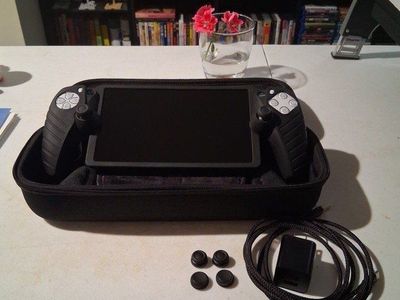 PS Portal (mint, w/extras)