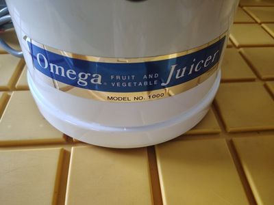 Omega 1000 juicer