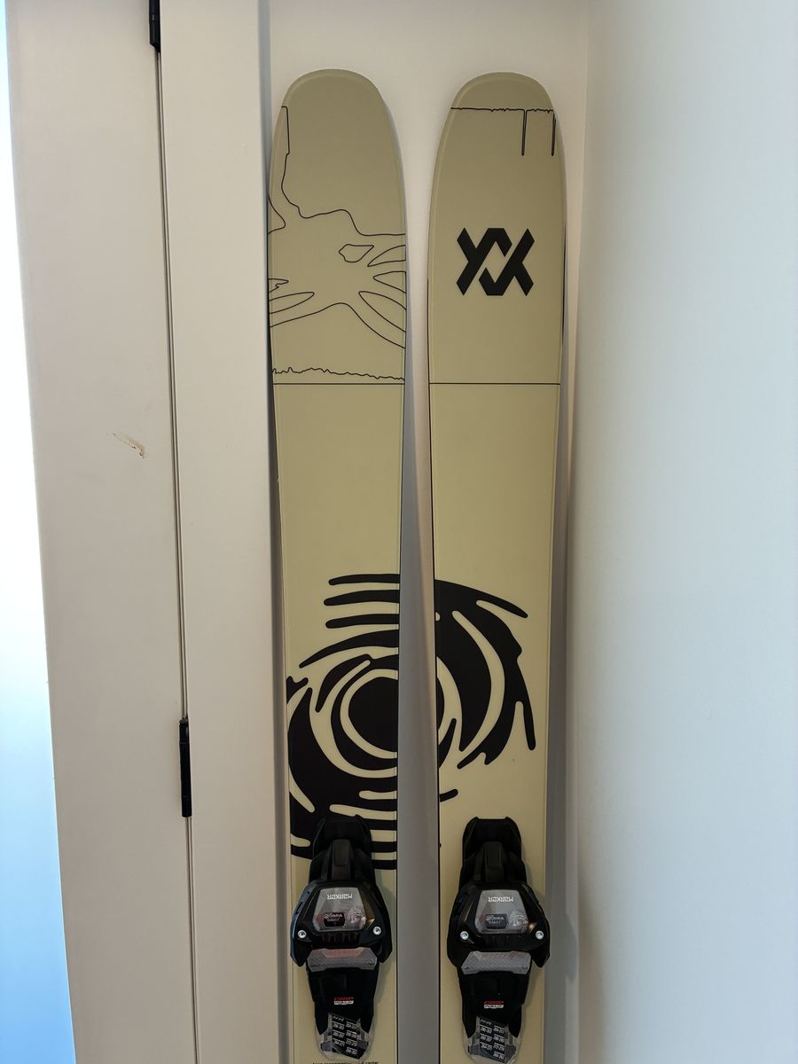 Volkl Revolt 101 - 175 cm