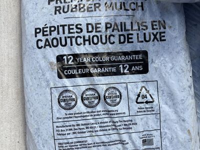 IMC Outdoor Living Premium Nugget Rubber Mulch - 0.8 cu ft Bag, 12-Year Color Guarantee