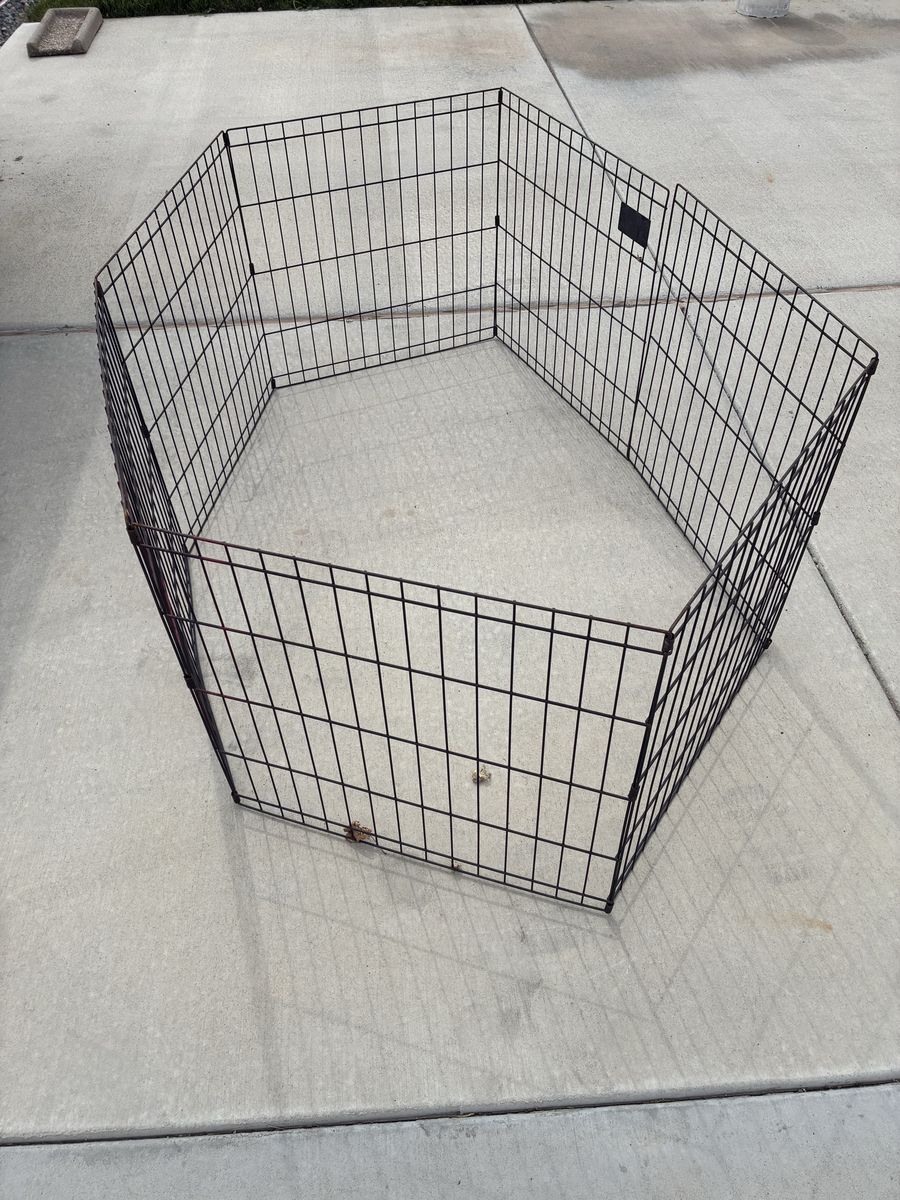 24” H dog  play pen rabbit  puppies  etc. animal corral