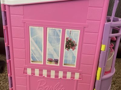 Barbie Pet Shop