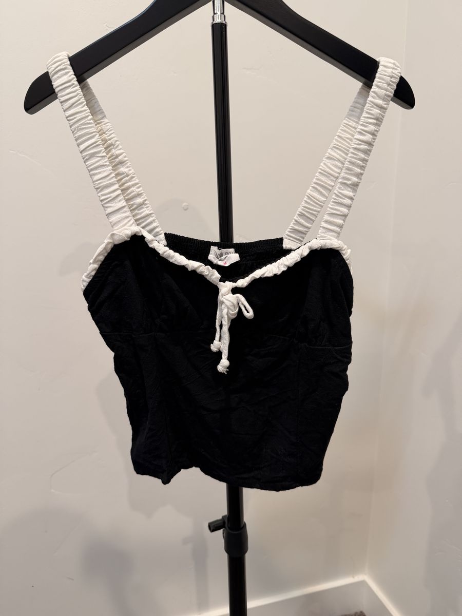 Sisha Sky Black and White Smocked Crop Top Size M