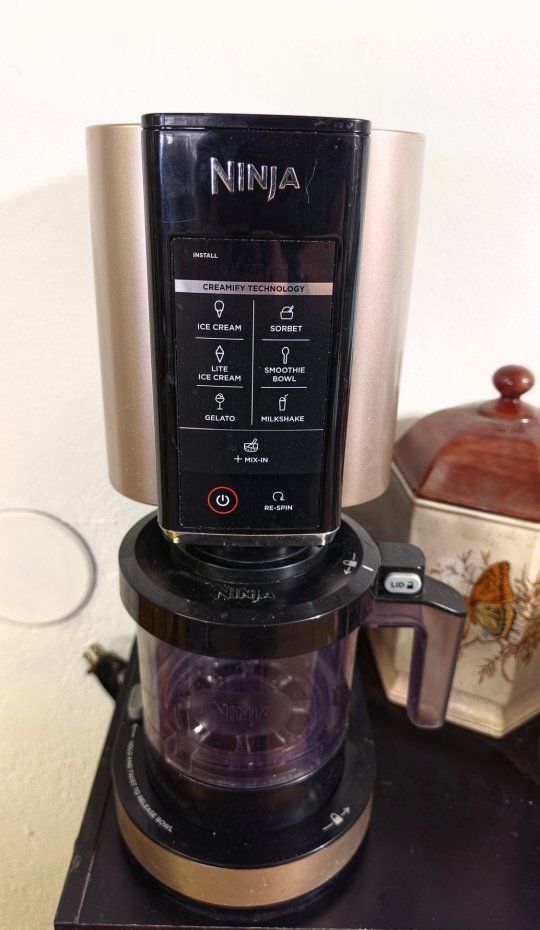 Ninja Creami ice cream maker
 & Pints