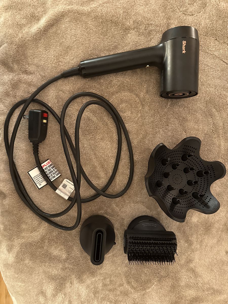 Shark Hyper Air Hair Dryer