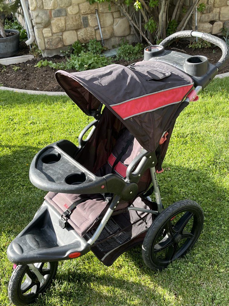 Baby Trend Range Jogging Stroller – Great Condition