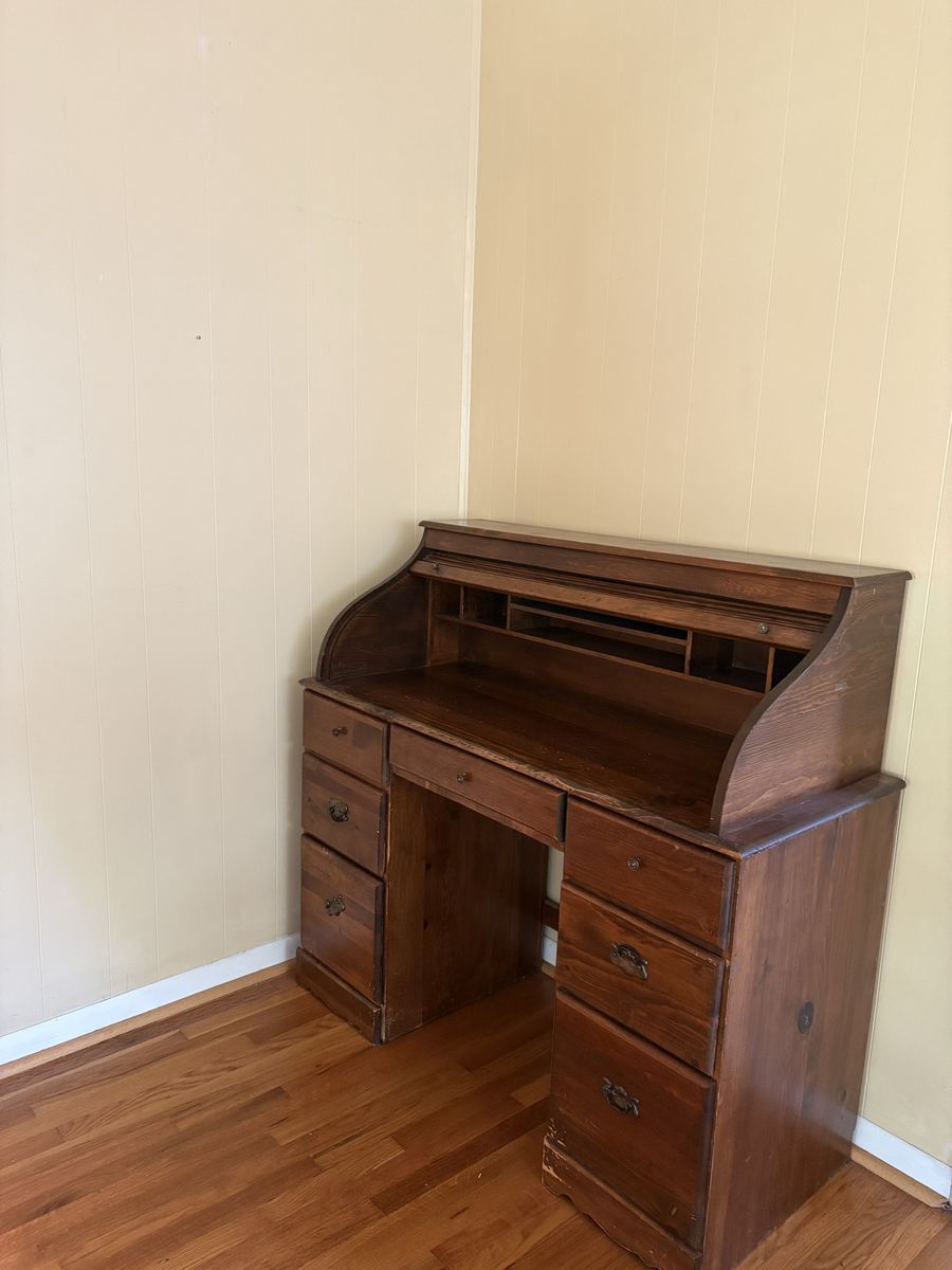 Main image 7