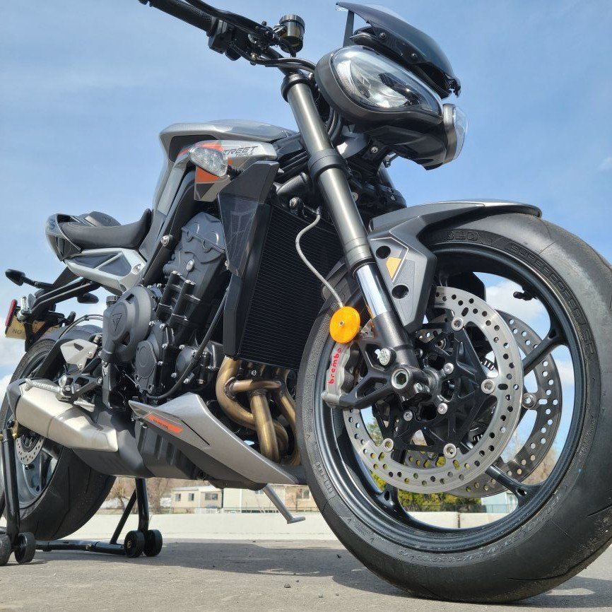 2025 Triumph Street Tripple RS