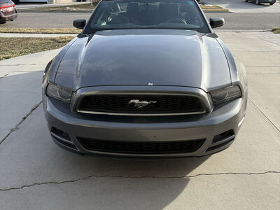 2013 FORD MUSTANG Base