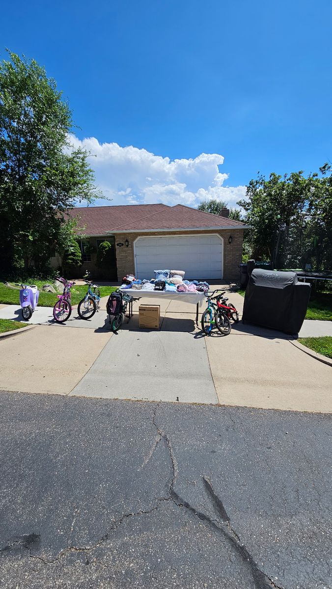 YARD SALE (07-25/07-26)