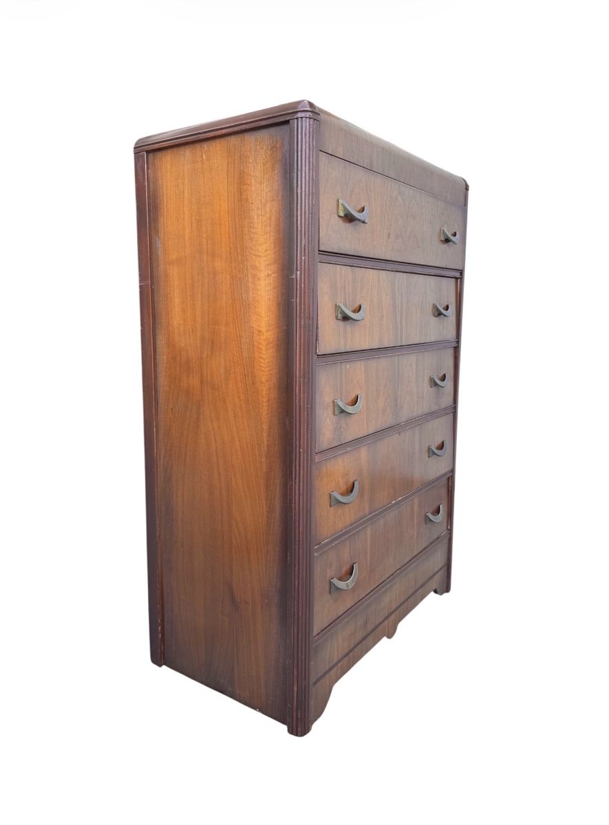 Main image 3