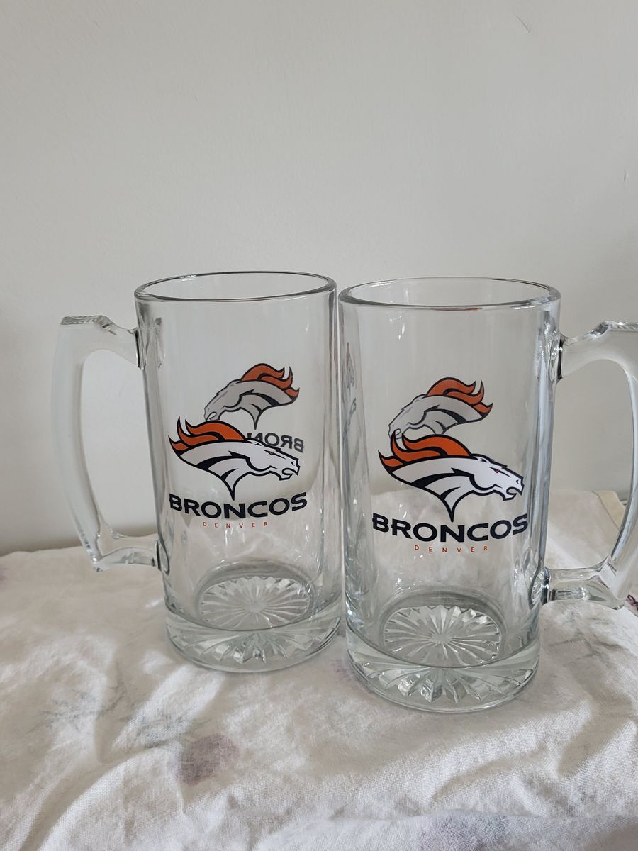 NFL Broncos Large Glass Mugs