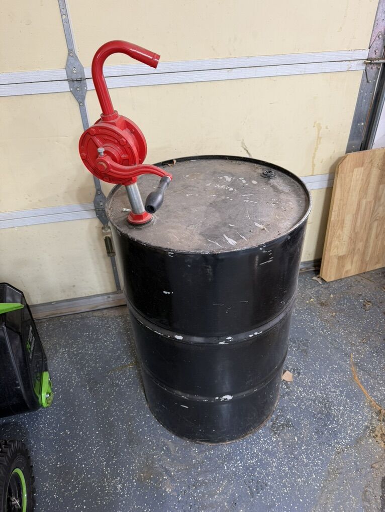 55 gallon barrel w/ pump