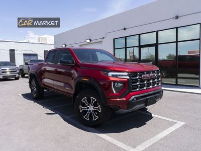 2023 GMC Canyon AT4