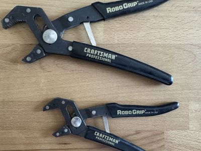 Craftsman Robo Grip Professional channel pliers