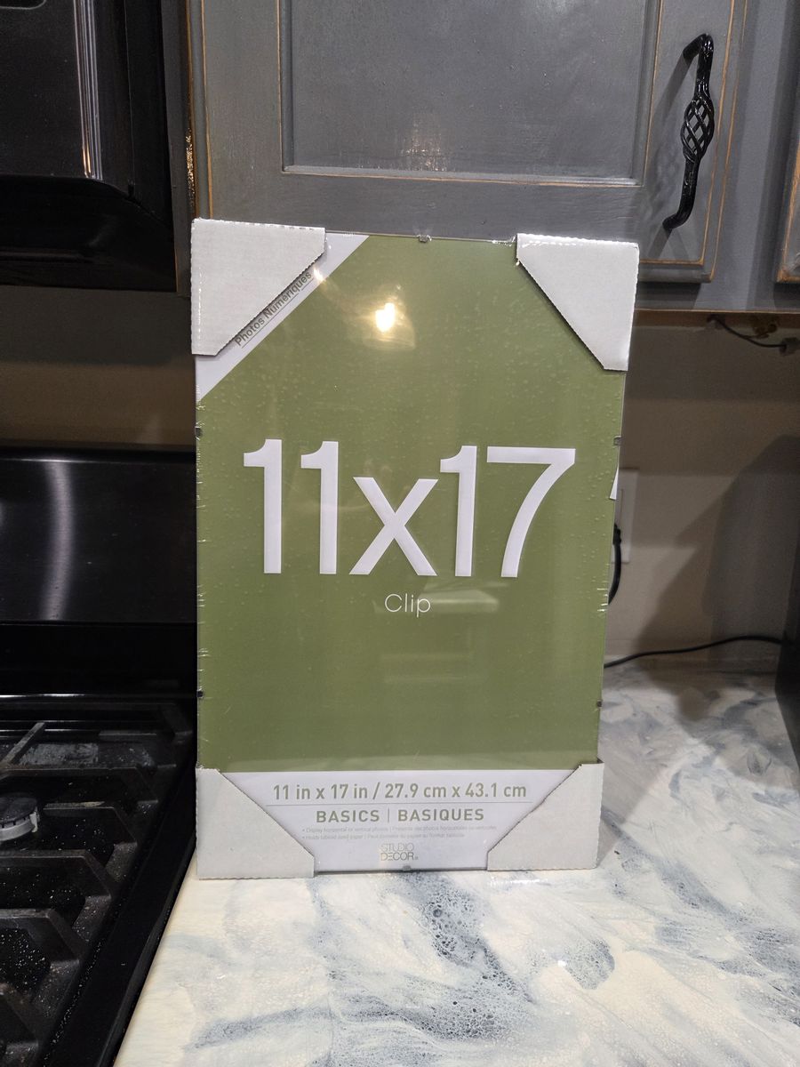 Clip Picture Frames x 6 (brand new in packages)