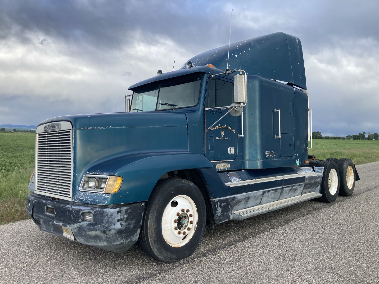 Freightliner 1994 FLD