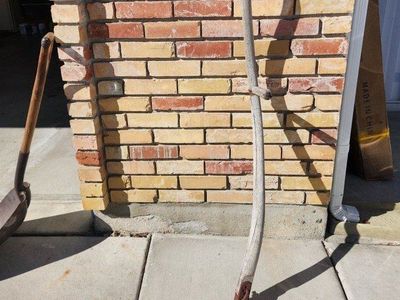 Vintage Scythe in fair condtion