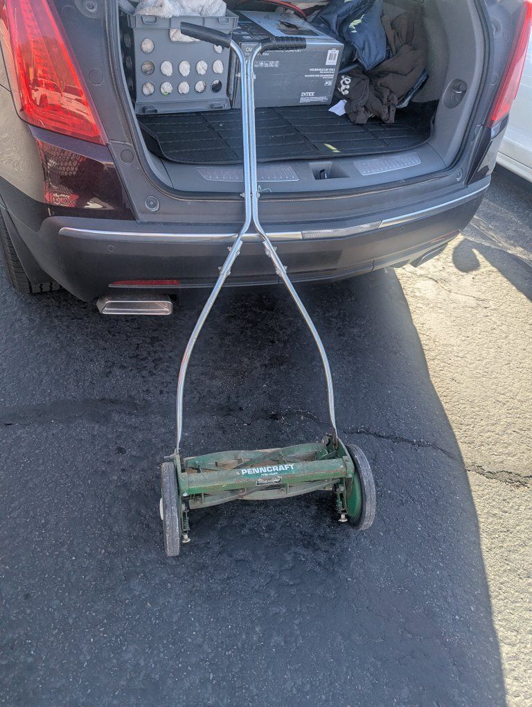 Vintage Penncraft Reel Mower - push mower