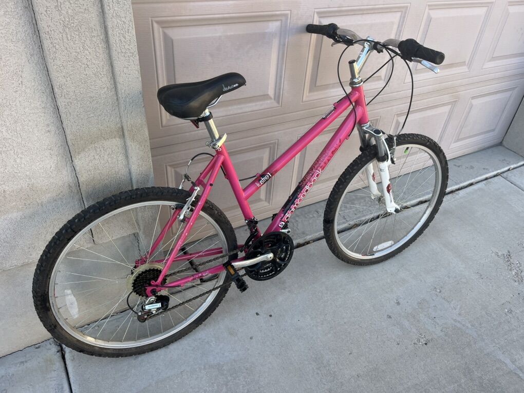 Pink diamond back front suspension Mountain Bike