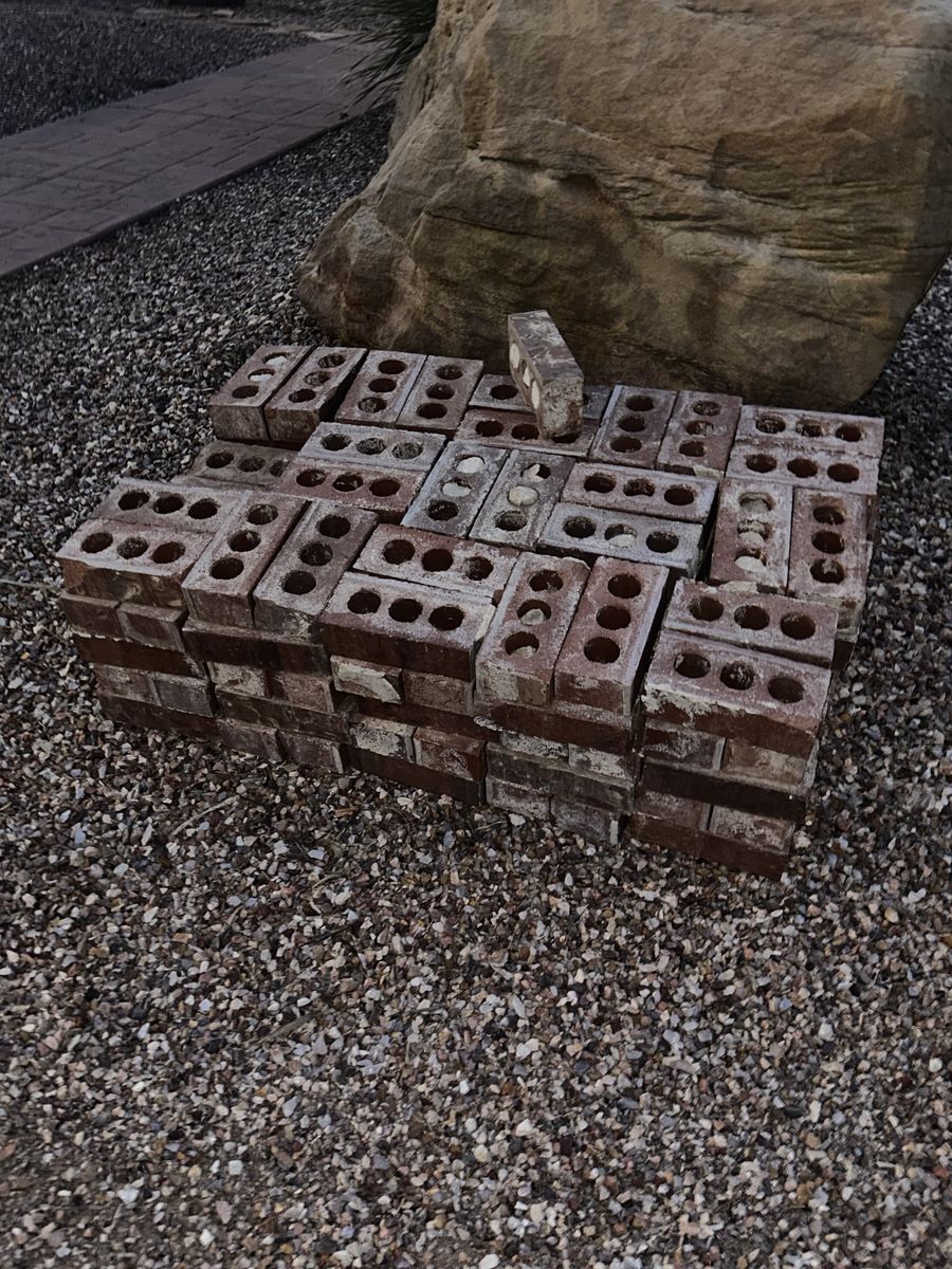 Used Red Brick (Free)