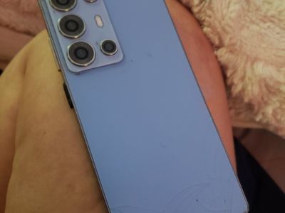 its a fake samsung 26s . Smartphone - Light Blue, Cracked Back, Unlocked