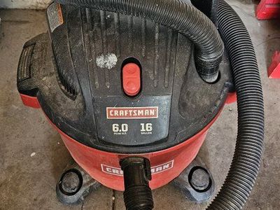 Craftsman 16 Gallon 6.0 Peak HP Wet/Dry Shop Vacuum with Hose & Cord
