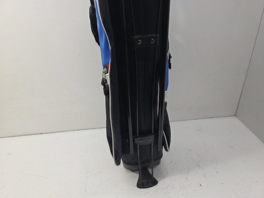 Main image 6