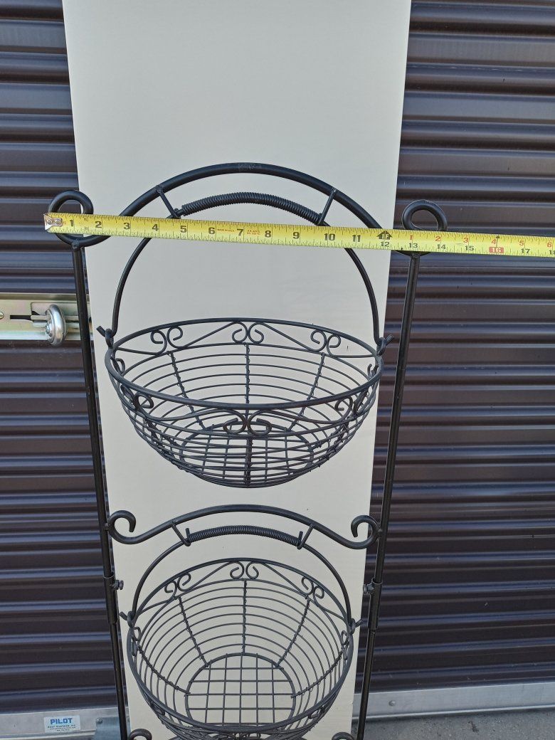 3-Tier Metal Wire Basket Stand Floor Display Produce Storage Rack