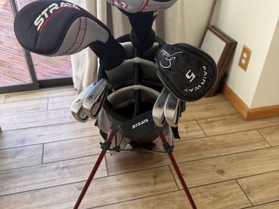 Strata Golf Set w bag