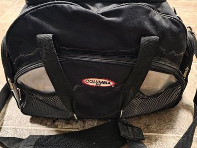 Columbia 300 Single Bowling Ball Bag - Black & Grey