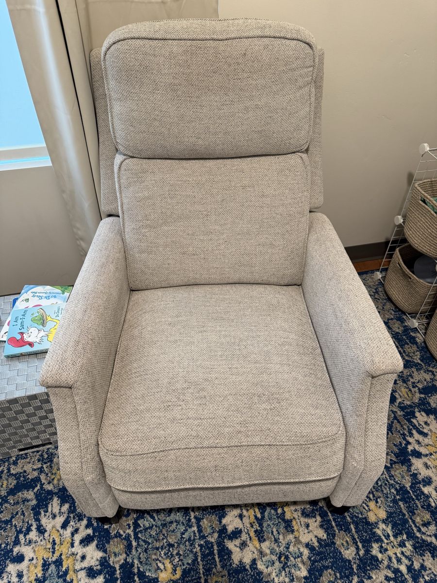 Recliner Chair