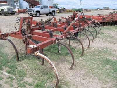 IH 5500 Chisel Plow 22 Shank