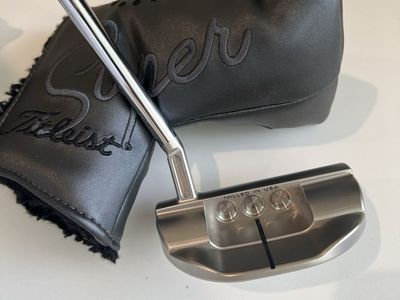 Titleist Scotty Cameron Special Select Putter - Milled in USA with Headcover