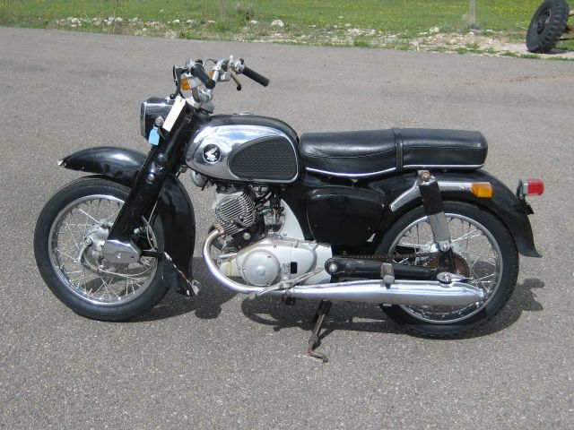 Estate Sale 25 Vintage Motorcycles Parts, Tools, and Equipment