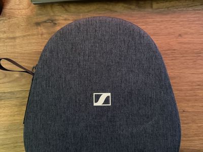 Sennheiser momentum 4 wireless headphones