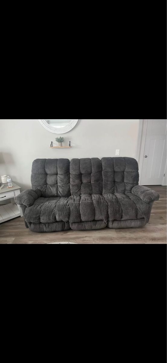 Reclining/rocking Couches