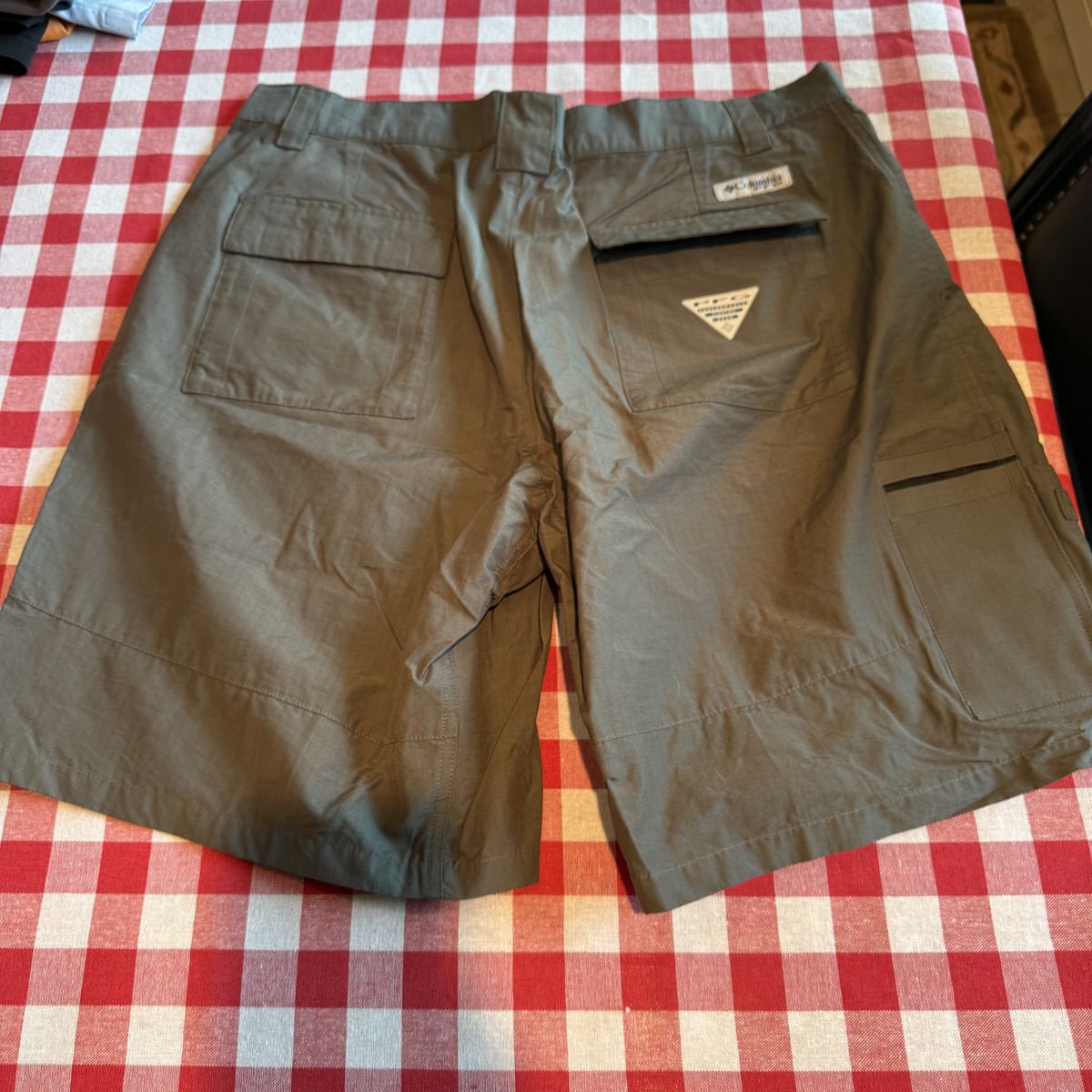 NEW Columbia PFG Omni-Shade Performance Fishing Gear Shorts Men's Size 36