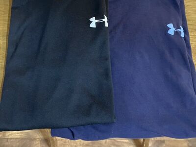 2 Under Armour T-Shirts XL Black & Blue
